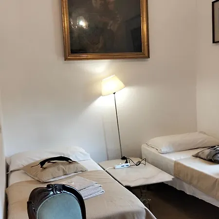 Mavipagi 9 Panzió *